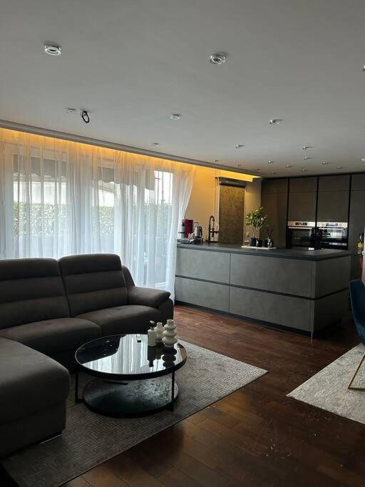 Logement Proche Stade De France Saint-Denis  Ngoại thất bức ảnh